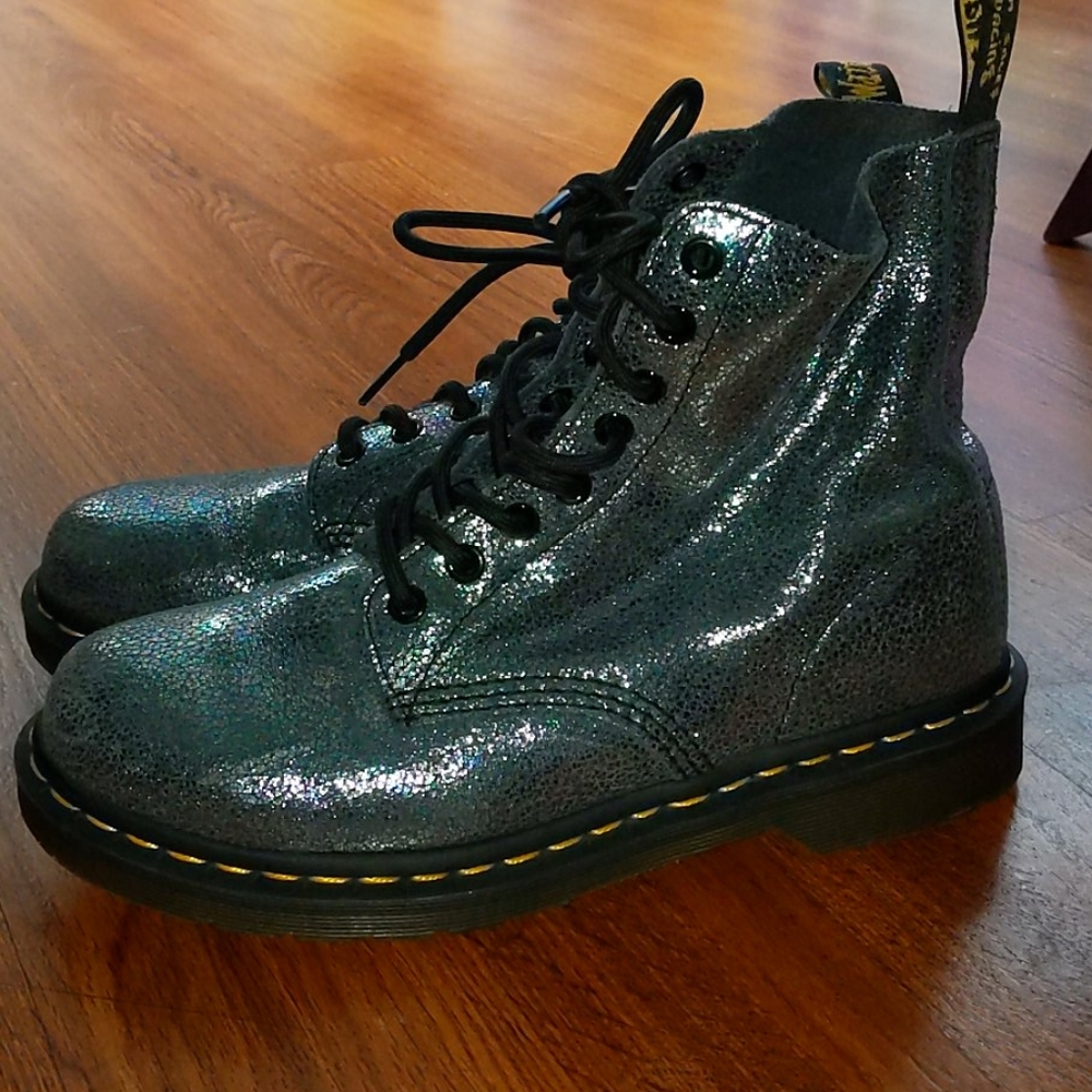 Mermaid Dr. Martens 😍
